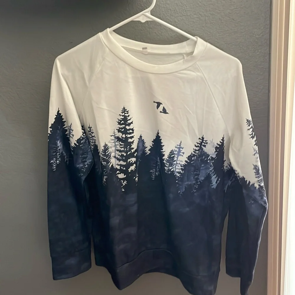 Mountain pullover - Picture 1 of 3